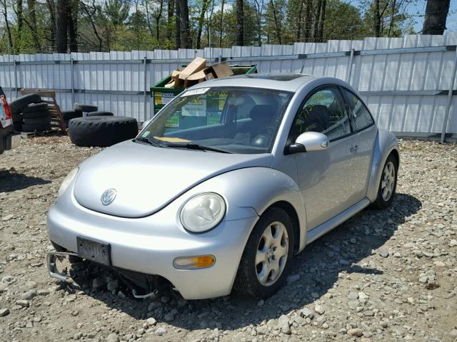 3VWCK21C13M434597 - 2003 VOLKSWAGEN NEW BEETLE 银色 照片 2