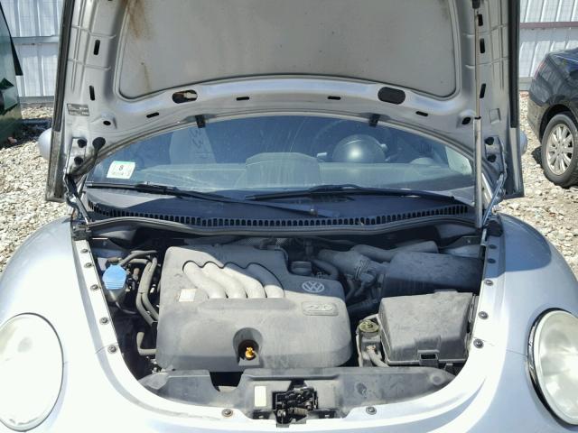 3VWCK21C13M434597 - 2003 VOLKSWAGEN NEW BEETLE 银色 照片 7