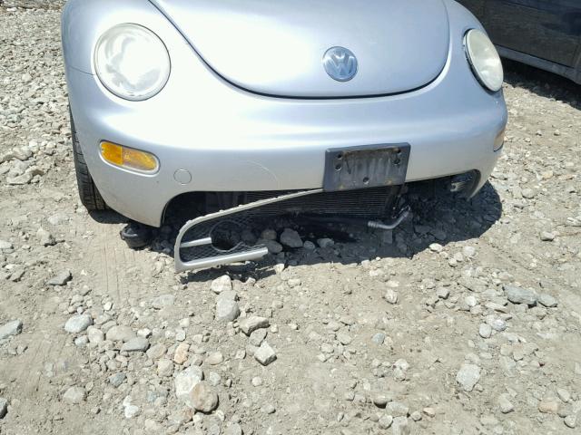 3VWCK21C13M434597 - 2003 VOLKSWAGEN NEW BEETLE 银色 照片 9