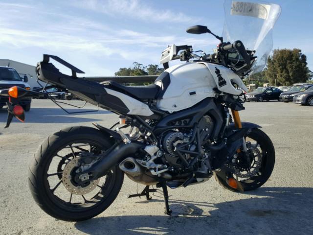 JYARN37Y8HA001159 - 2017 YAMAHA FJ09 C WHITE photo 4