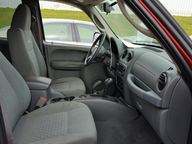 1J4GL38K45W688631 - 2005 JEEP LIBERTY RE RED photo 5