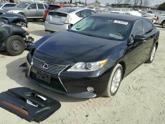 JTHBW1GG2F2094376 - 2015 LEXUS ES 300H BLACK photo 2