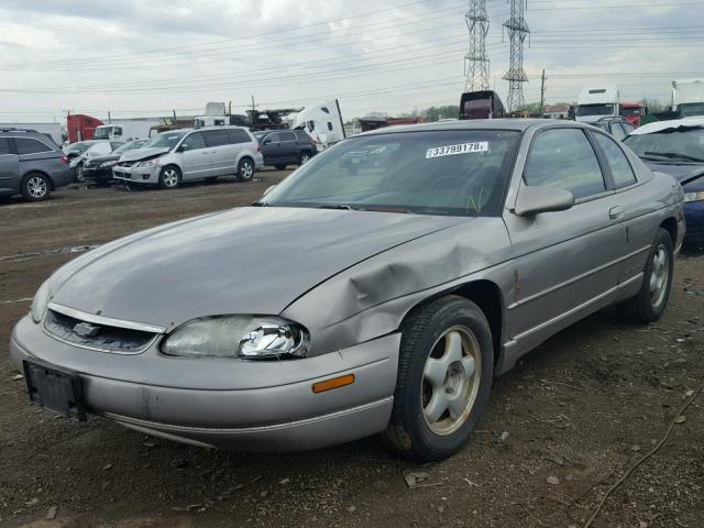 2G1WW12M5V9209416 - 1997 CHEVROLET MONTE CARL 灰色 照片 2