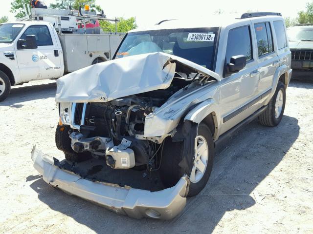 1J8HG48K89C509849 - 2009 JEEP COMMANDER SILVER photo 2