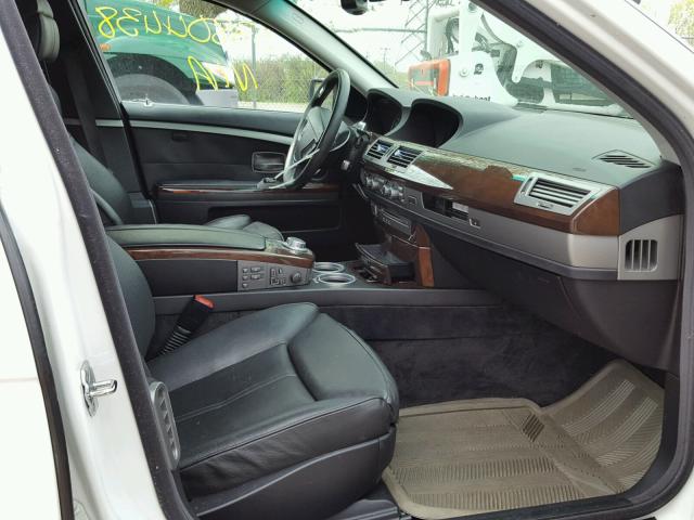 WBAHL83548DT11576 - 2008 BMW 750I WHITE photo 5