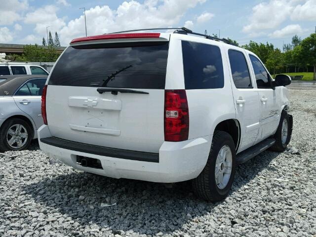 1GNEC23359R232026 - 2009 CHEVROLET TAHOE C150 WHITE photo 4