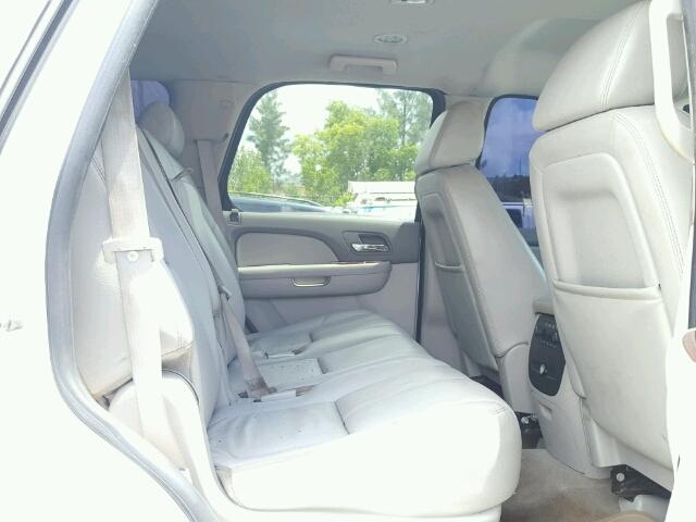 1GNEC23359R232026 - 2009 CHEVROLET TAHOE C150 WHITE photo 6