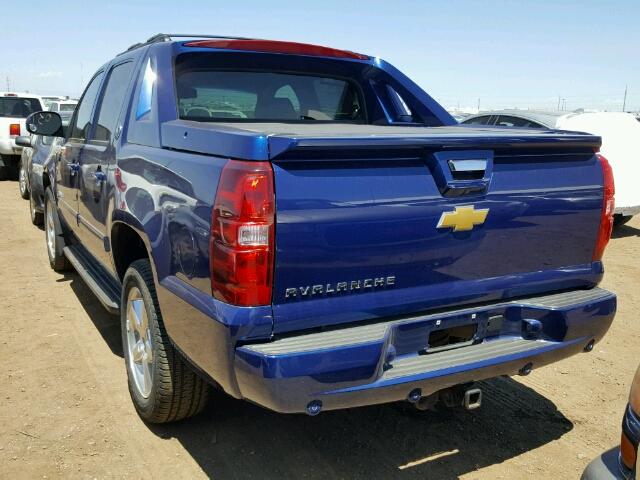 3GNTKFE75DG306281 - 2013 CHEVROLET AVALANCHE BLUE photo 3