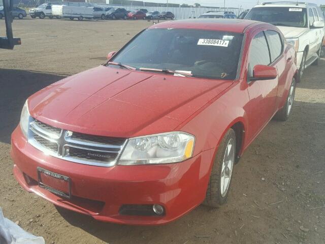 1B3BD2FG2BN510600 - 2011 DODGE AVENGER RED photo 2