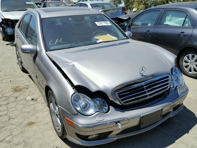 WDBRF52H06A820084 - 2006 MERCEDES-BENZ C GENERATI TAN photo 1