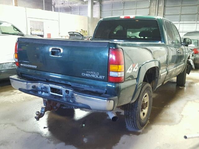 1GCHK29U62E299949 - 2002 CHEVROLET SILVERADO GREEN photo 4