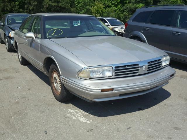 1G3HC52K1V4820058 - 1997 OLDSMOBILE REGENCY SILVER photo 9