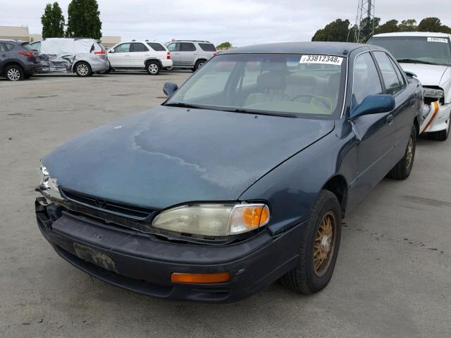 JT2BG12K3T0402455 - 1996 TOYOTA CAMRY DX GREEN photo 2