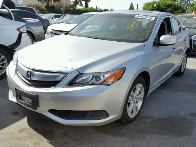 19VDE1F34DE016850 - 2013 ACURA ILX 20 SILVER photo 2