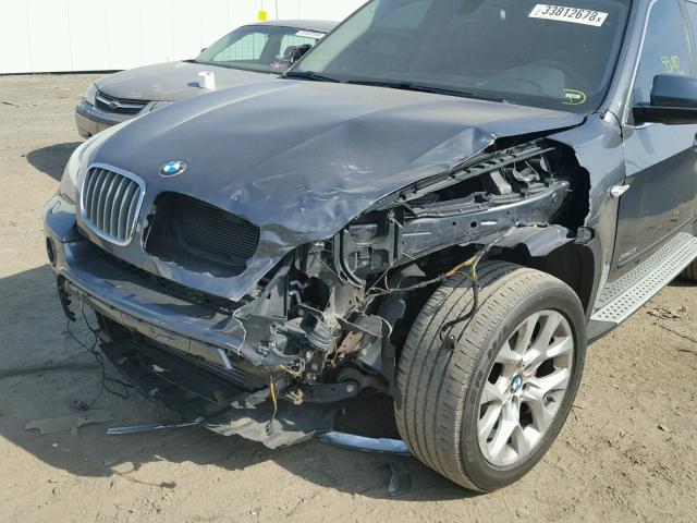 5UXZV4C54D0E04031 - 2013 BMW X5 XDRIVE3 BLACK photo 9