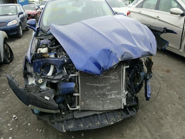 3FA6P0H74ER305053 - 2014 FORD FUSION SE BLUE photo 9