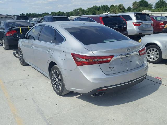 4T1BK1EB4JU275069 - 2018 TOYOTA AVALON XLE SILVER photo 3