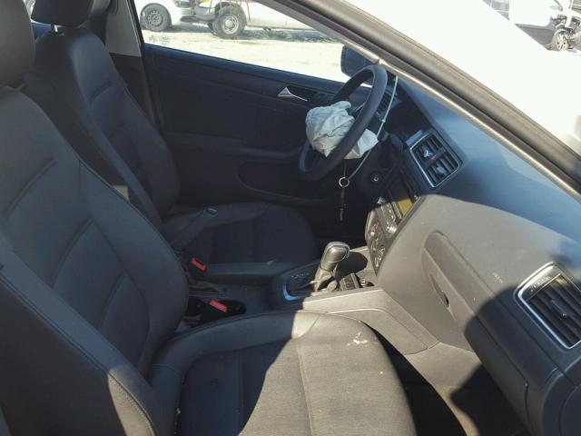 3VW2K7AJ2BM094835 - 2011 VOLKSWAGEN JETTA BASE 白色 照片 5