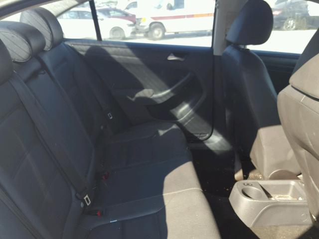 3VW2K7AJ2BM094835 - 2011 VOLKSWAGEN JETTA BASE 白色 照片 6