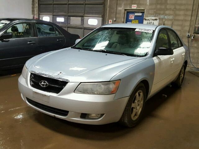 5NPEU46F36H085439 - 2006 HYUNDAI SONATA SILVER photo 2