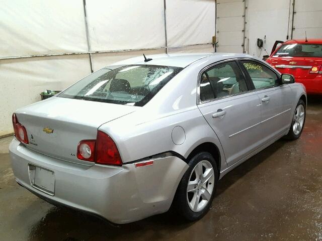 1G1ZG57B29F240287 - 2009 CHEVROLET MALIBU LS ვერცხლისფერი ფოტო 4