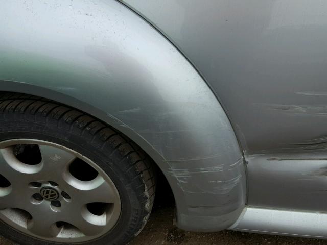 3VWCB21C52M402086 - 2002 VOLKSWAGEN NEW BEETLE 银色 照片 9