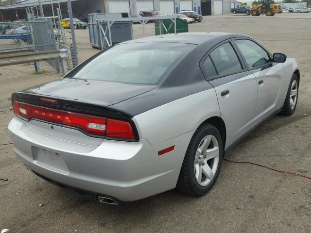 2C3CDXAT8DH677287 - 2013 DODGE CHARGER PO SILVER photo 4