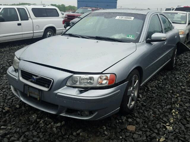 YV1RH527372602486 - 2007 VOLVO S60 R SILVER photo 2