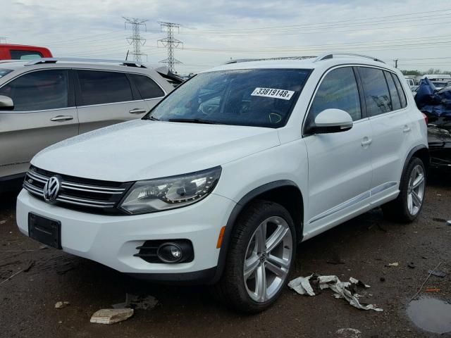 WVGBV3AX6EW560189 - 2014 VOLKSWAGEN TIGUAN S WHITE photo 2