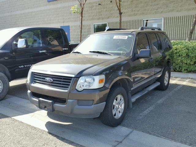 1FMEU62E66ZA14636 - 2006 FORD EXPLORER X BROWN photo 2