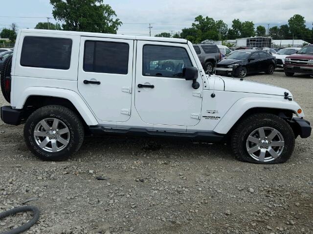 1C4BJWEG6GL206561 - 2016 JEEP WRANGLER U WHITE photo 9