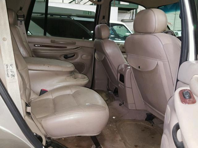 5LMFU28R11LJ33789 - 2001 LINCOLN NAVIGATOR TAN photo 6