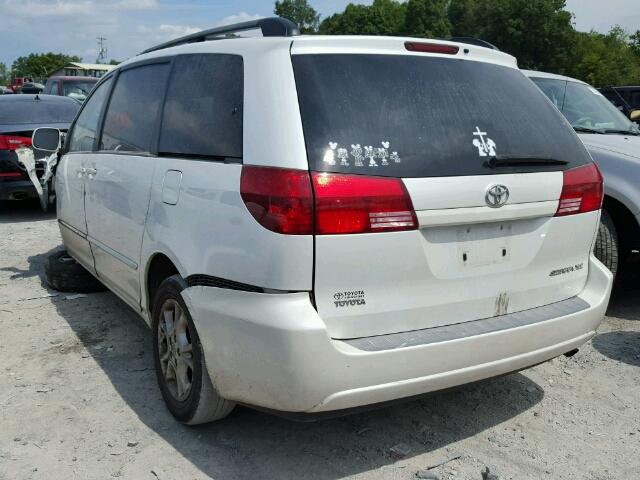 5TDZA22CX5S257145 - 2005 TOYOTA SIENNA XLE WHITE photo 3