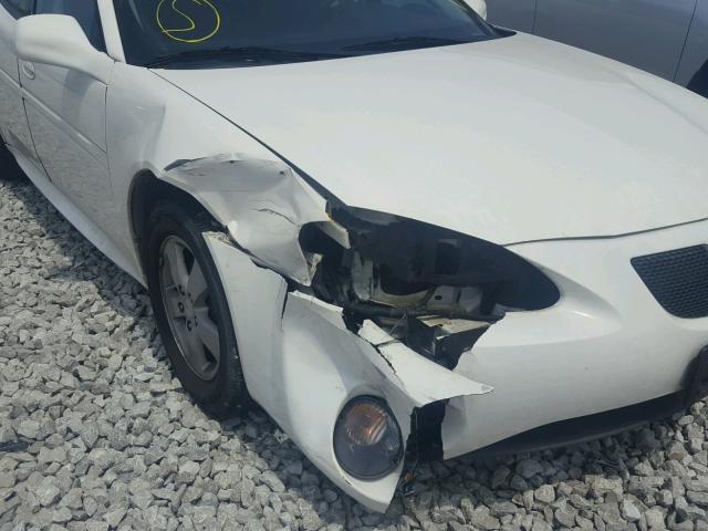 2G2WP552971124218 - 2007 PONTIAC GRAND PRIX WHITE photo 9