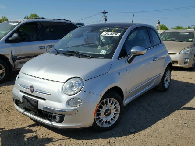 3C3CFFCRXCT104726 - 2012 FIAT 500 LOUNGE SILVER photo 2