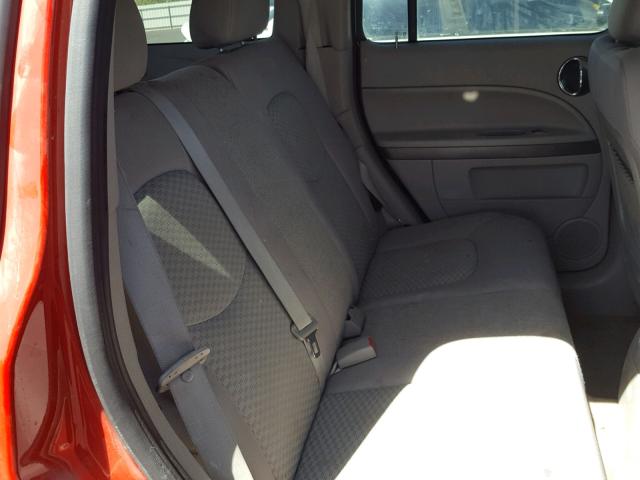 3GNCA13B99S642226 - 2009 CHEVROLET HHR LS RED photo 6