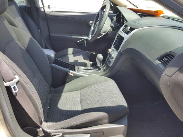 1G1ZC5EBXAF244798 - 2010 CHEVROLET MALIBU 1LT 棕色 照片 5