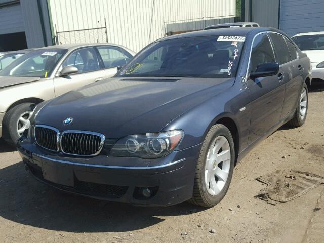 WBAHL83556DT04763 - 2006 BMW 750 I BLUE photo 2