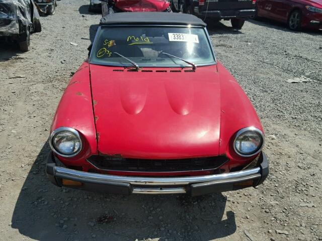 124CS10100620 - 1975 FIAT 124 SPIDER RED photo 9