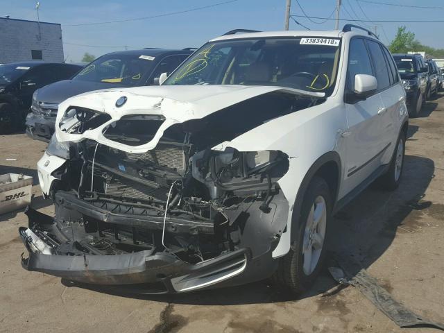 5UXFE43559L263105 - 2009 BMW X5 XDRIVE3 WHITE photo 2