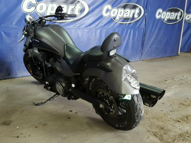 5VPLB36N7F3035557 - 2015 VICTORY MOTORCYCLES GUNNER GRAY photo 3