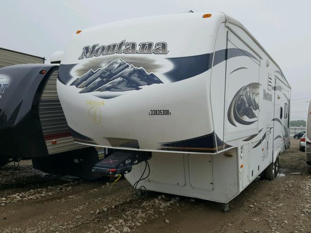 4YDF35823B4701726 - 2011 KEYSTONE MONTANA WHITE photo 3