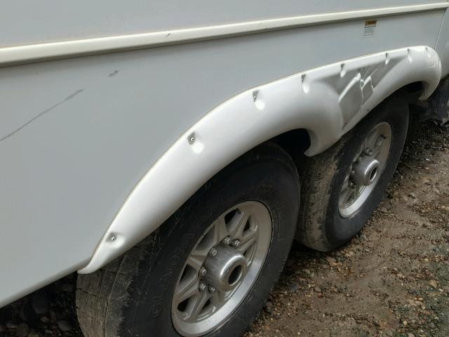 4YDF35823B4701726 - 2011 KEYSTONE MONTANA WHITE photo 7