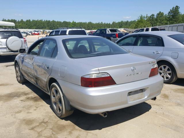 19UUA568X3A028929 - 2003 ACURA 3.2TL TYPE SILVER photo 3