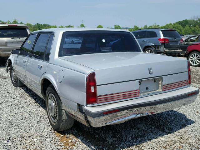 1G3CW54C7L4321463 - 1990 OLDSMOBILE 98 REGENCY SILVER photo 3