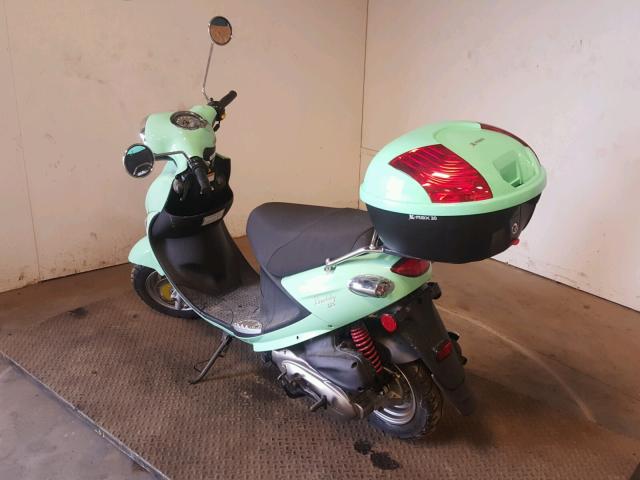 RFVPAC203G1017525 - 2016 GENUINE SCOOTER CO. BUDDY 125 GREEN photo 3