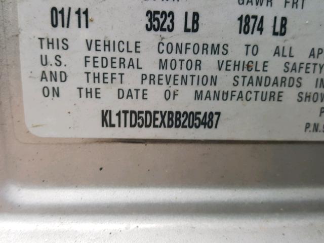 KL1TD5DEXBB205487 - 2011 CHEVROLET AVEO LS SILVER photo 10