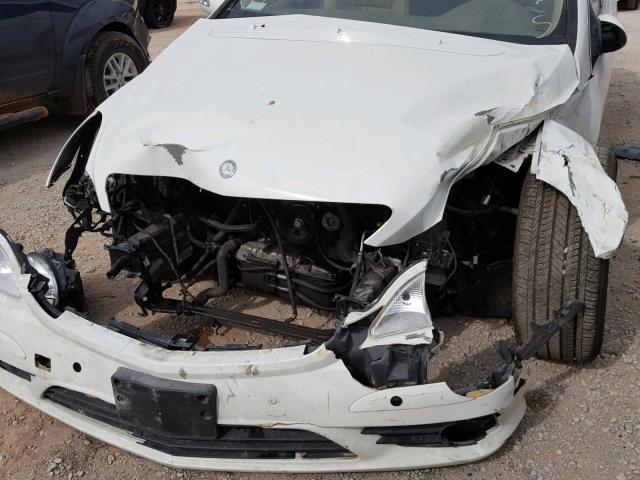 4JGCB22E88A076563 - 2008 MERCEDES-BENZ R 320 CDI WHITE photo 9