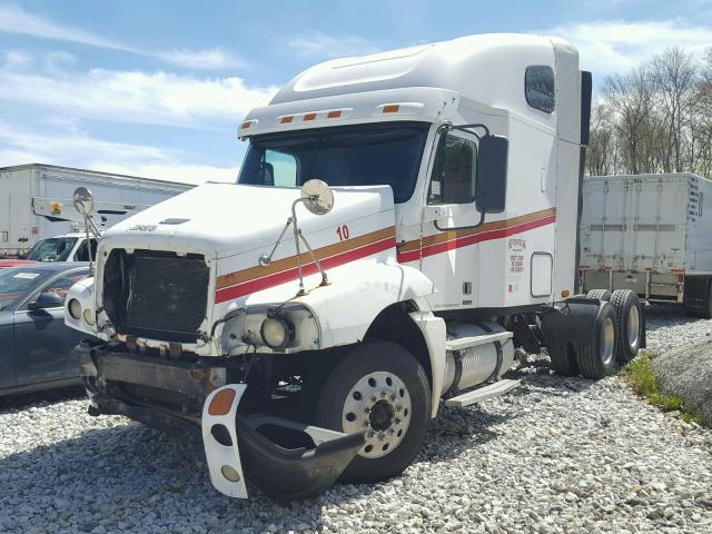 1FUJBBCK35LN56051 - 2005 FREIGHTLINER CONVENTION WHITE photo 2