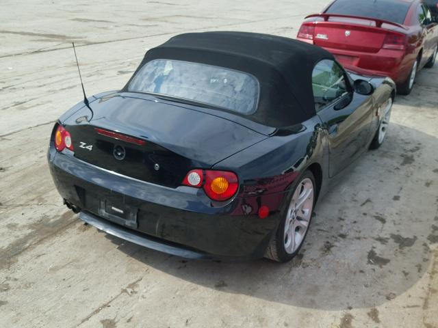 4USBT53584LT25417 - 2004 BMW Z4 3.0 BLACK photo 4